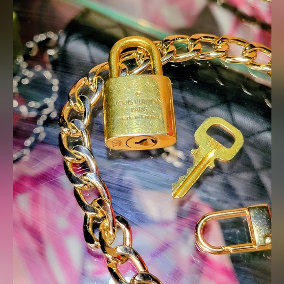 LOUIS VUITTON Gold Padlock Necklace LV Lock & Key Made in France Statement - Picture 5 of 10